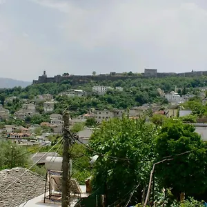 Bazzar Gasthuis Gjirokastër